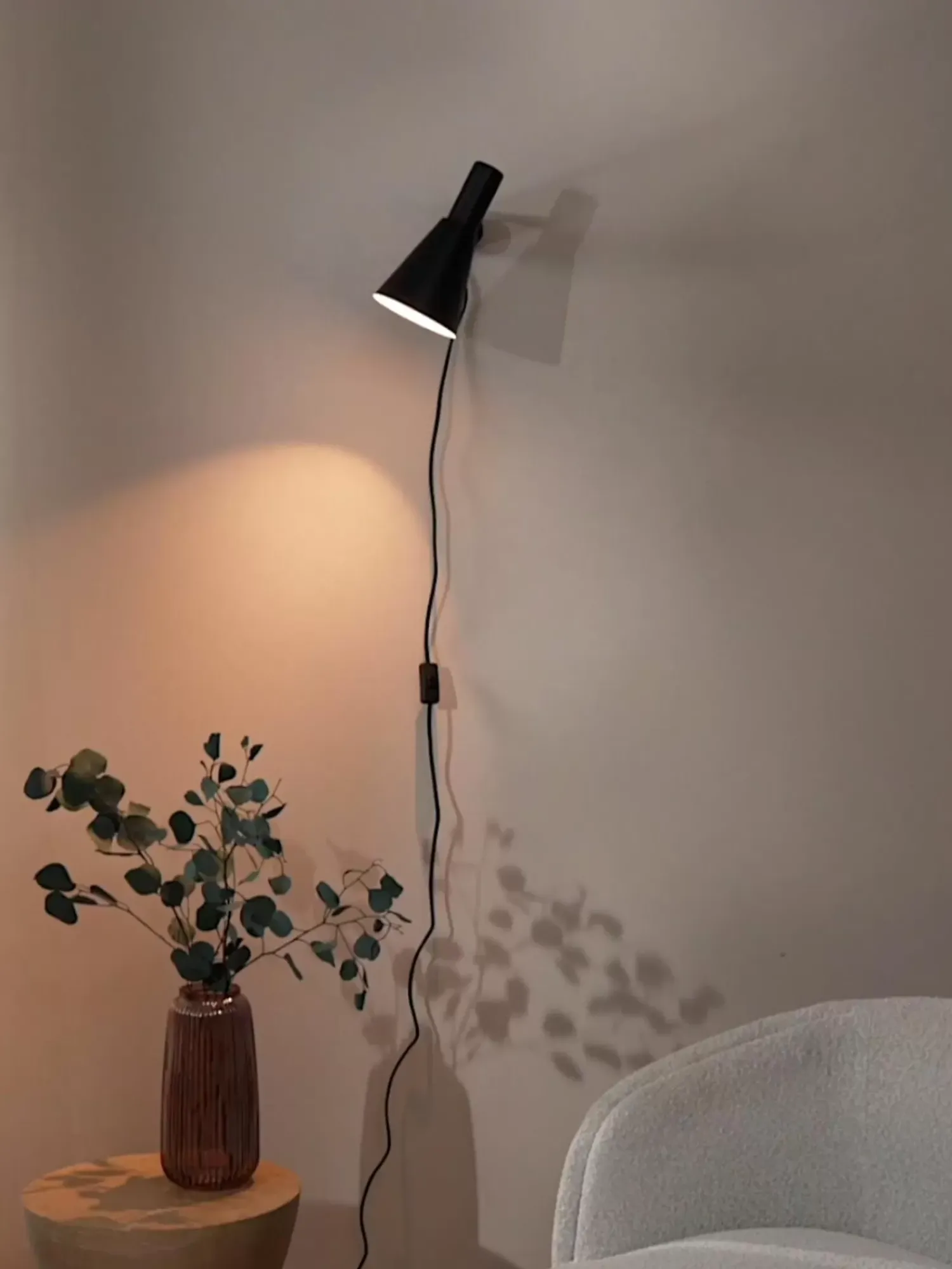 Sale Kinkiet Regulowany Z Wtyczka Sia Reflektory Ścienne I Spoty