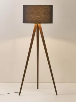 Hot Lampa Podlogowa Trojnog Z Litego Drewna W Stylu Scandi Jake Lampy Na Trójnogu