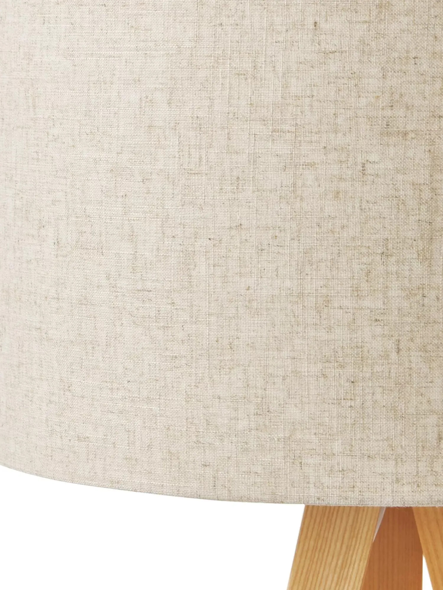Shop Lampa Podlogowa Trojnog Z Litego Drewna W Stylu Scandi Jake Lampy Na Trójnogu