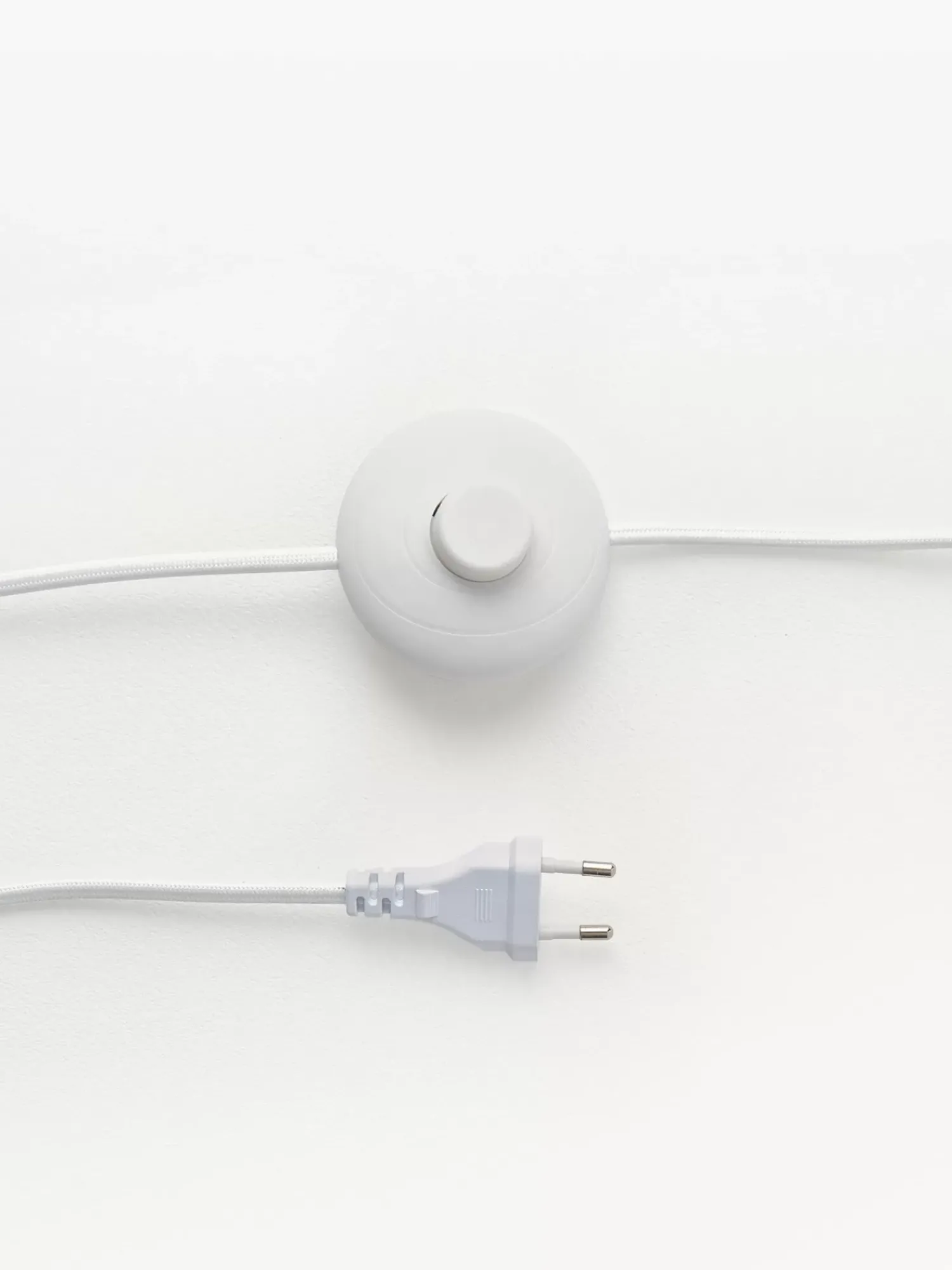 Online Lampa Podlogowa Trojnog Z Kloszem Z Tkaniny Cella Lampy Na Trójnogu