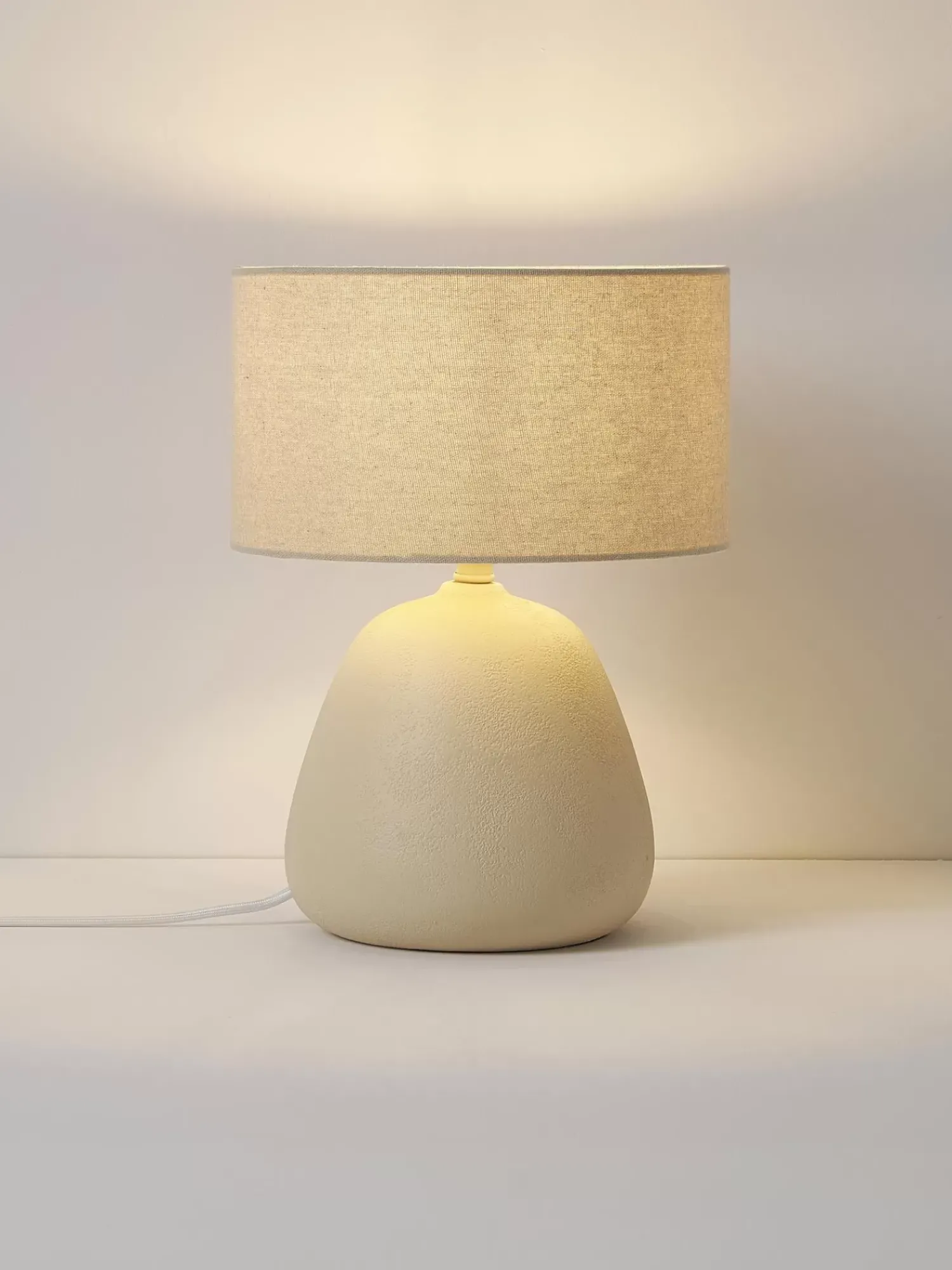 Hot Lampa Stołowa Z Ceramiki Eileen Lampki Nocne