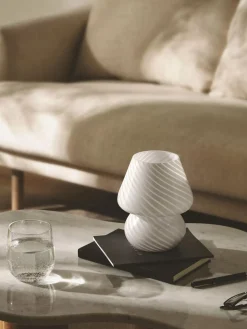 Shop Lampa Stołowa Ze Szkla Opalowego Lareina Lampki Nocne