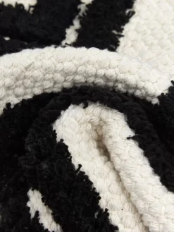 Outlet Poszewka Na Poduszke W Stylu Boho Akesha Poduszki Dekoracyjne