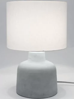 New Recznie Wykonana Lampa Stołowa Z Betonowa Podstawa Ike Lampki Nocne