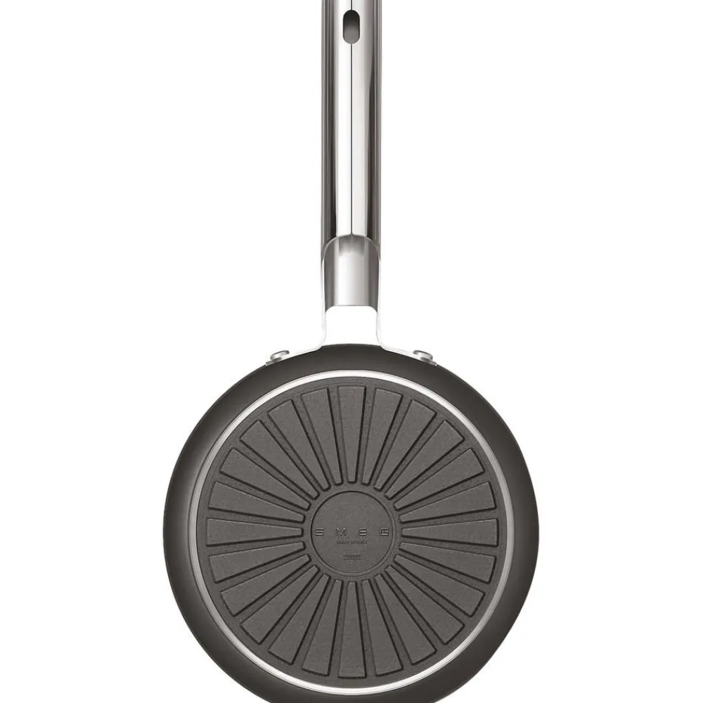 Smeg Garnki>Rondel Z Powloka Zapobiegajaca Przywieraniu Z Pokrywka 50'S Style