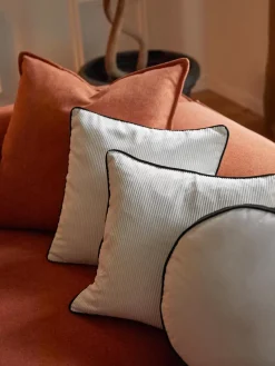 Outlet Tkana Poszewka Na Poduszke Z Aksamitu Carter, 2 Szt. Poduszki Dekoracyjne